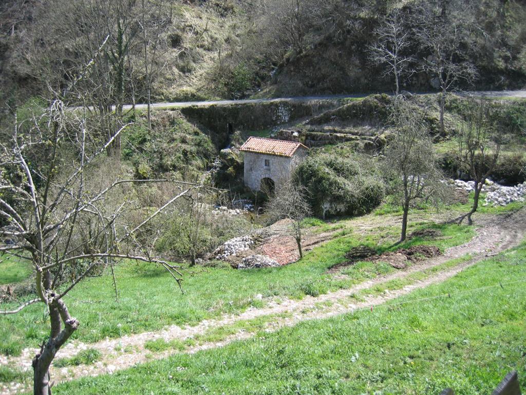 Gasthaus La Xiana Taranes Exterior foto